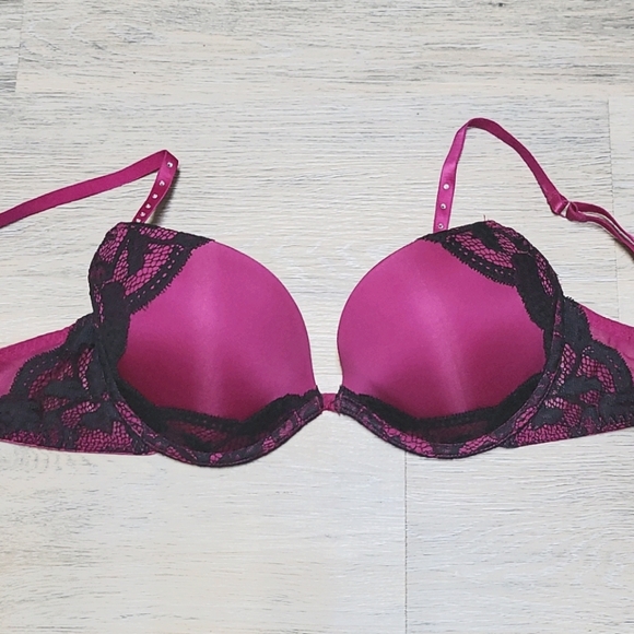 La Senza Bra - Picture 1 of 5